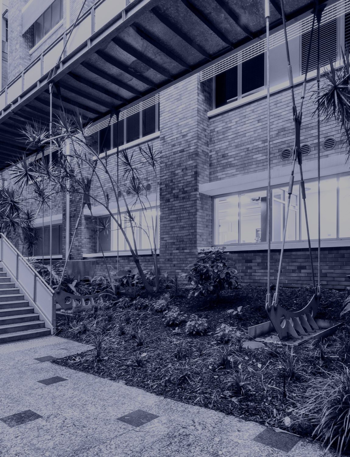 QUT M Block – Central Analytical Research Facility - Exterior