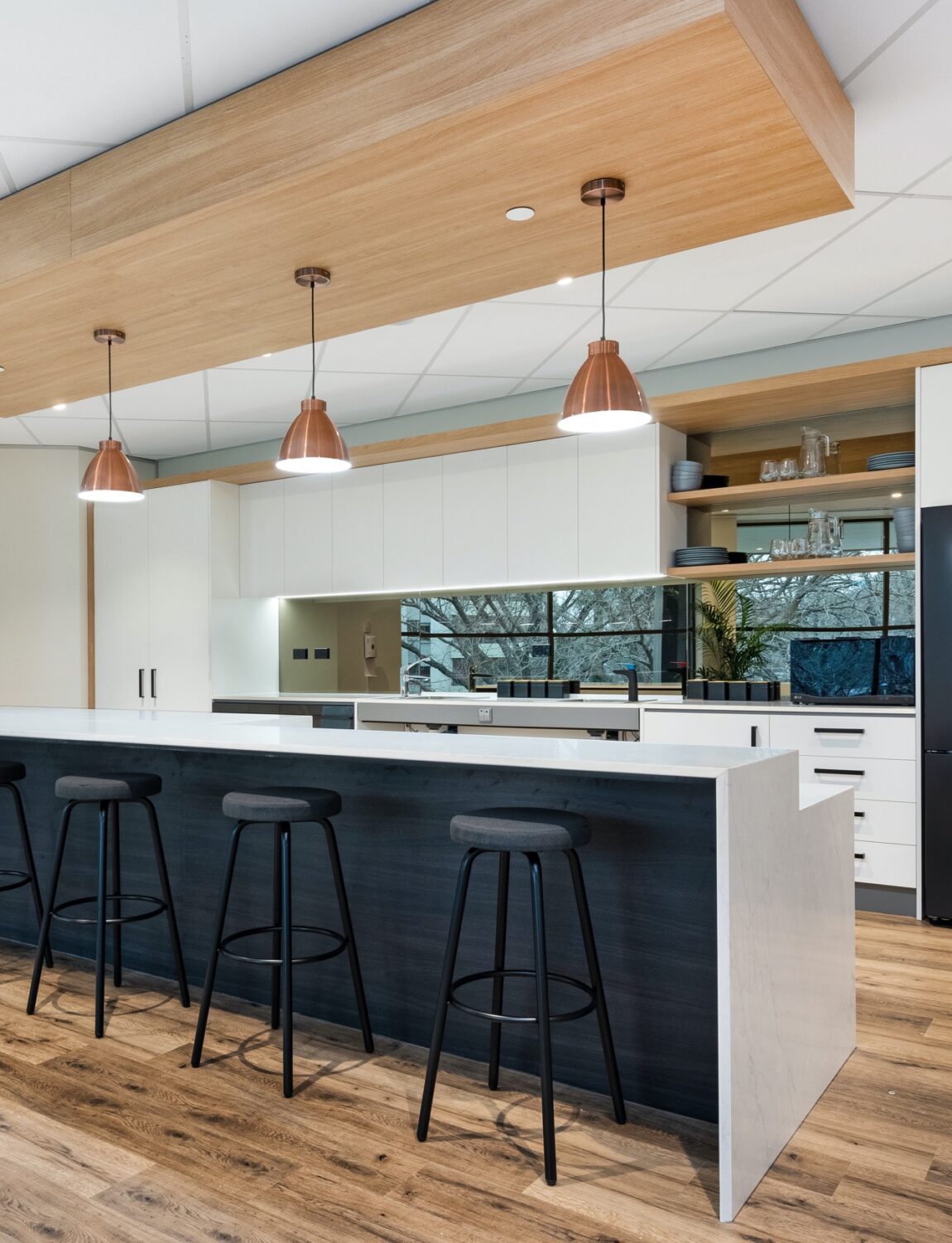 15 National Circuit - Kitchen Communal Space